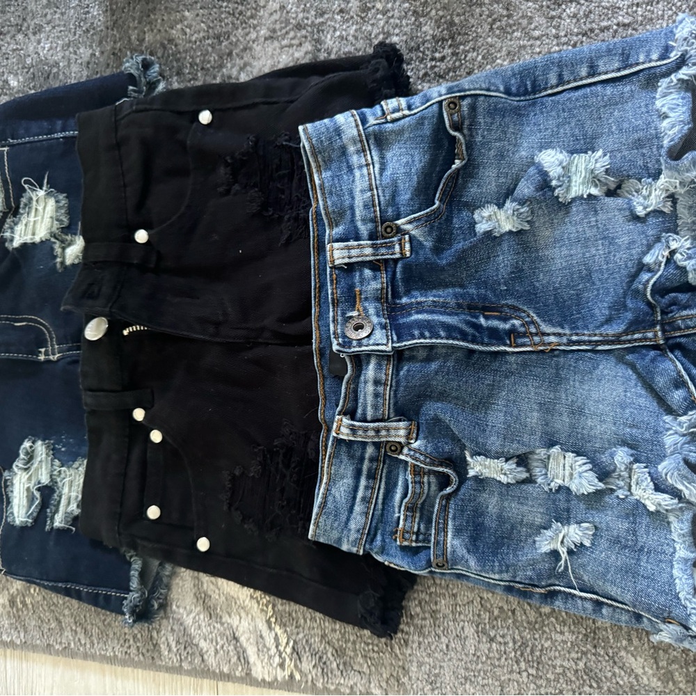 Stylish Denim and Black Shorts Set
